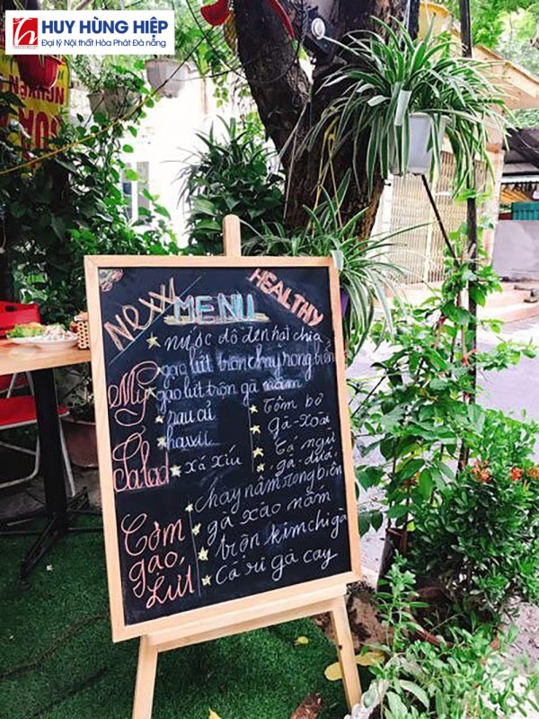Giá Gỗ Đặt Bảng Menu - Hình ảnh 4